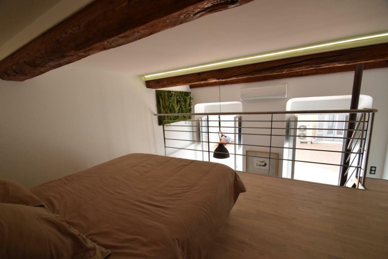 Perla Duplex - No Better Location In Ницца Экстерьер фото